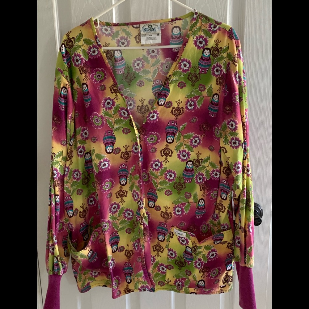 Nursing/medical jacket. Size medium. 100% cotton. Crest Cottons brand. EUC.